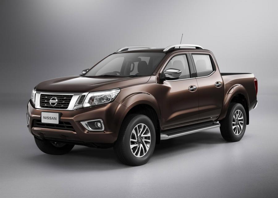  Nissan NP300 Navara Double Cab 2014 года  (TH) (фото 6 из 34)